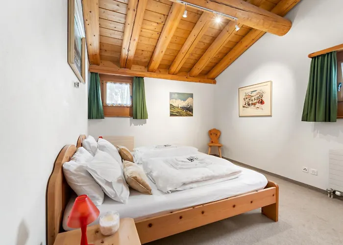 بيت ضيافة St Moritz Madulain